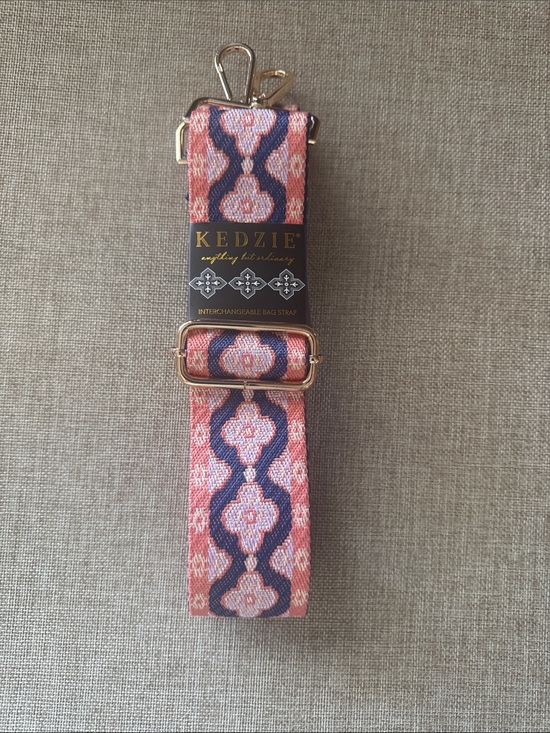 Kedzie Handbags - Kedzie Pink & Navy Interchangeable Bag Strap